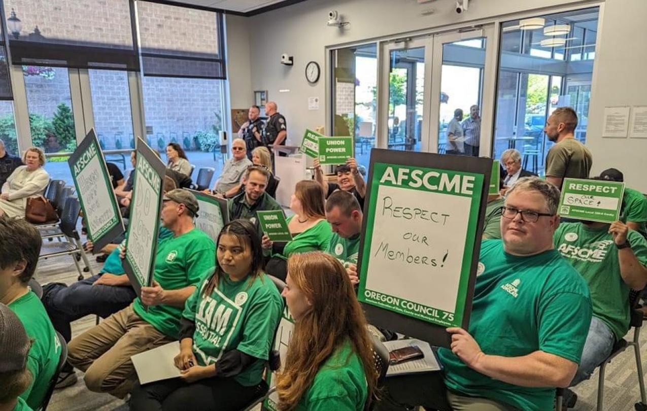 Oregon AFSCME Union Members at Camby City Council Meeting